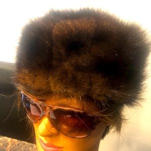 Claude Rivere Women’s Brown Fur Hats made in USA Size Medium